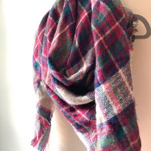 Plaid blanket scarf, very soft and warm